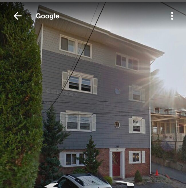 Unknown Property at 76 Bayview Ave in Northport, NY Listing Removed