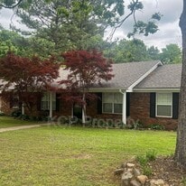 10511 Meandering Way in Fort Smith, AR - Building Photo
