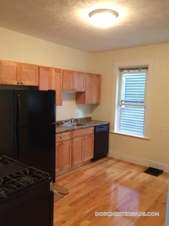 38 St Margaret St in Boston, MA - Building Photo - Building Photo