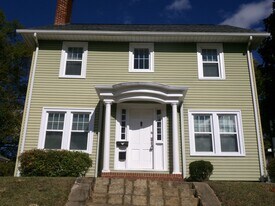 1529 W 1st St in Winston-Salem, NC - Building Photo