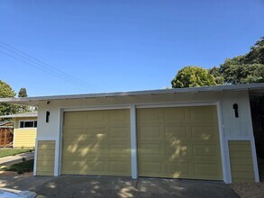 5 Ormond Ct in Novato, CA - Building Photo - Building Photo