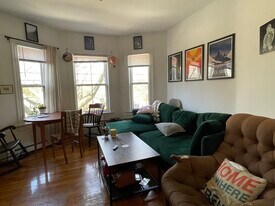 248 Brookline St, Unit 3 in Cambridge, MA - Building Photo