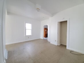 83 South Ave in Bridgeton, NJ - Building Photo - Building Photo