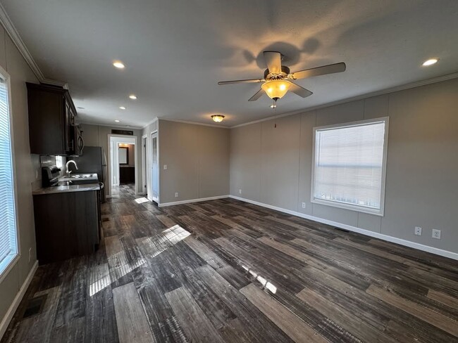 10610 State Rte 762 in Lockbourne, OH - Building Photo - Building Photo