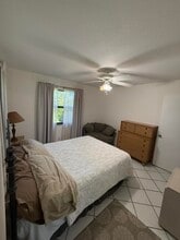 2507 Canterbury Dr N in Riviera Beach, FL - Building Photo - Building Photo