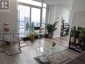 50 Town Centre Court in Toronto, ON - Building Photo - Building Photo