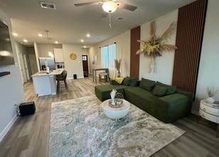 5608 Madden Rd in Houston, TX - Building Photo - Building Photo