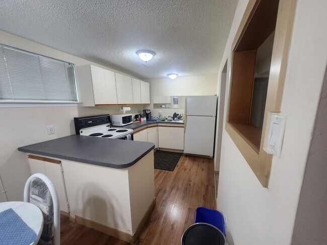 12339 89 St NW in Edmonton, AB - Building Photo - Building Photo
