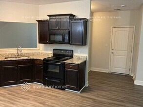 249 Klinetop Dr in Mcdonough, GA - Foto de edificio - Building Photo