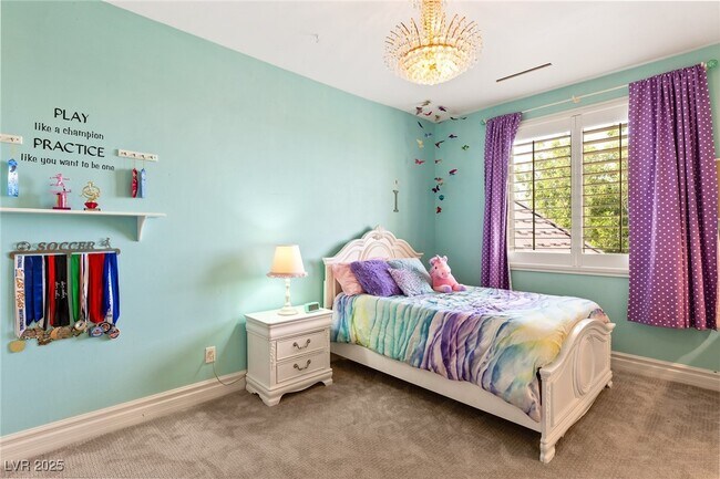 property at 1212 Bunker Hollow Ct