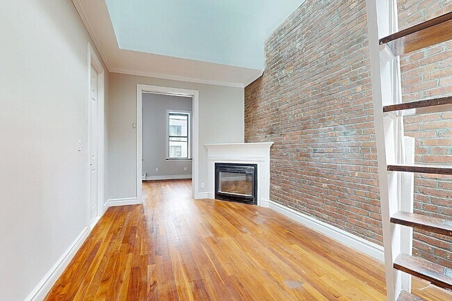 East 25th Street in New York, NY - Building Photo - Building Photo