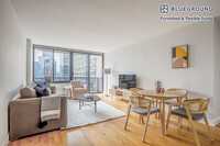 235 W 48th St in New York, NY - Building Photo - Building Photo