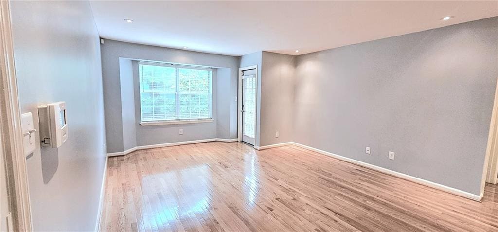 2060 Chastain Park Ct NE in Atlanta, GA - Building Photo