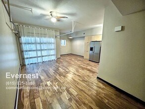 807 18th Ave S in Nashville, TN - Building Photo - Building Photo