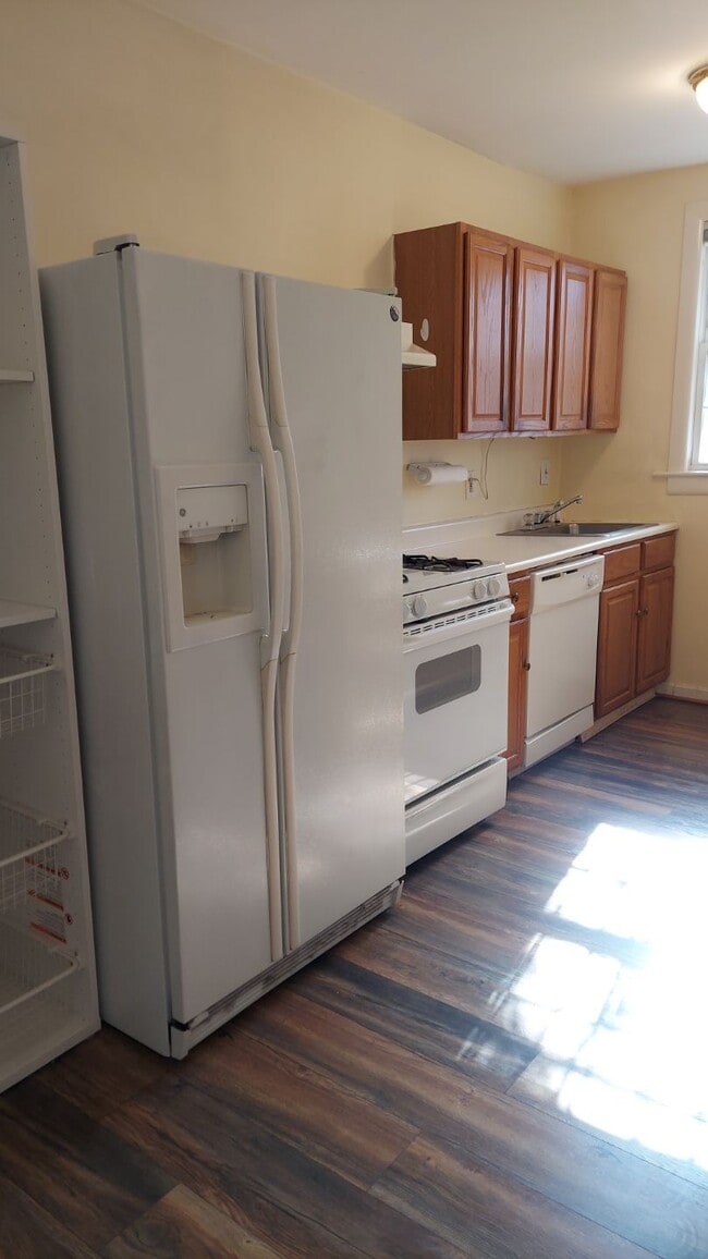 318 Rhode Island Avenue, Northeast, Unit 102