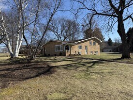 250 Church St in Apple Creek, OH - Building Photo