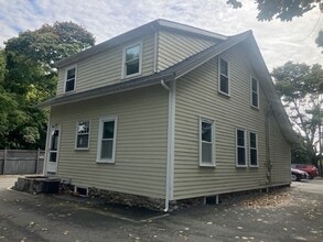 11 Vinnin St in Salem, MA - Building Photo - Building Photo