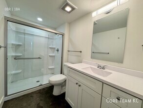 3100 E Gillham Plaza in Kansas City, MO - Building Photo - Building Photo
