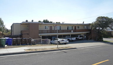 5400 Alpine Rd in San Pablo, CA - Building Photo - Building Photo