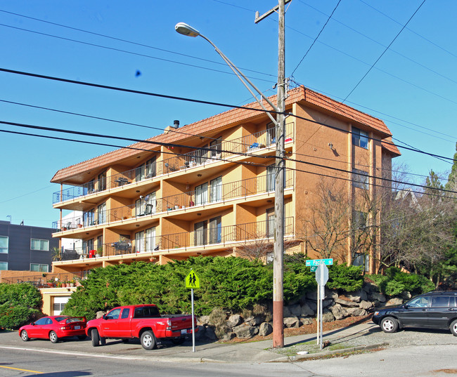Seville in Seattle, WA - Foto de edificio - Building Photo