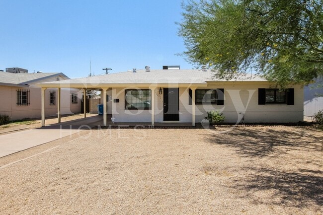 property at 2311 W Maryland Ave