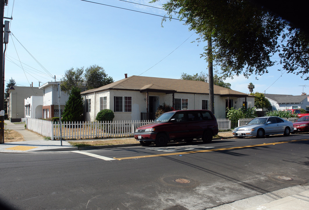 601-605 27th St in Richmond, CA - Building Photo