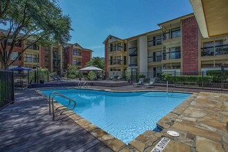 Riverwalk Apartment Homes in Conroe, TX - Building Photo - Building Photo