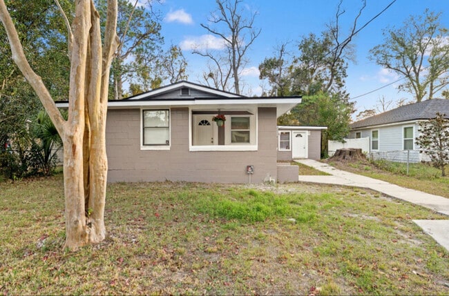 property at 2150 Morehouse Rd