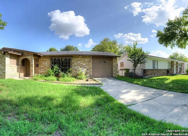1060 Richmond Dr