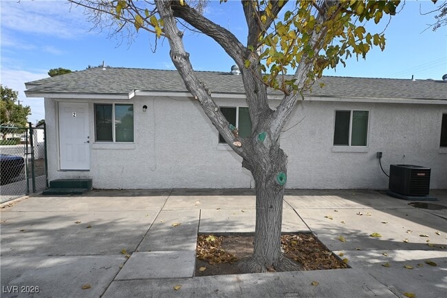 2830 Cedar St in Las Vegas, NV - Building Photo - Building Photo
