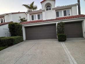 17 Sarena in Irvine, CA - Building Photo - Building Photo