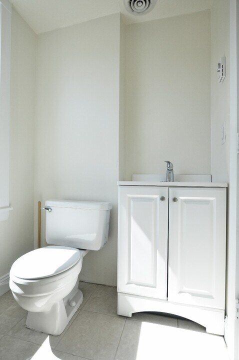 1 Grimes St, Unit 1 in Boston, MA - Building Photo