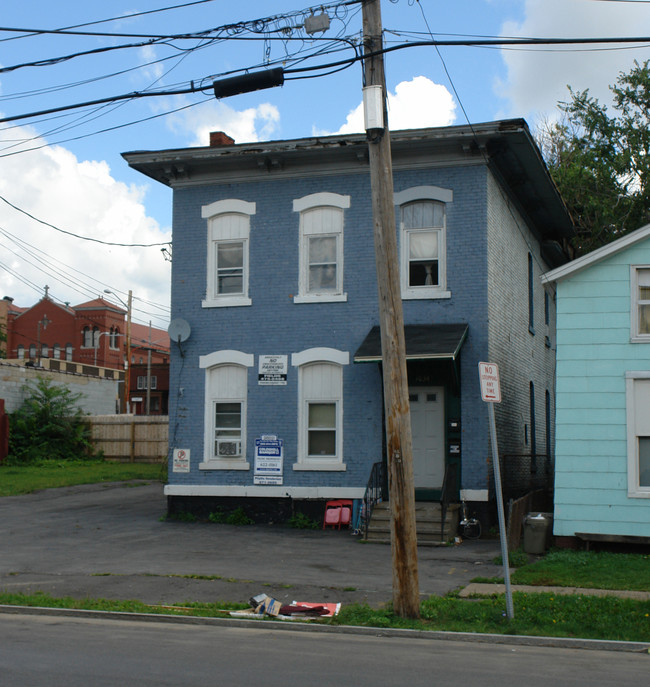 North State Apartments in Syracuse, NY - Building Photo - Building Photo