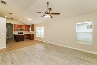 9464 Southern Charm Cir in Brooksville, FL - Building Photo - Building Photo