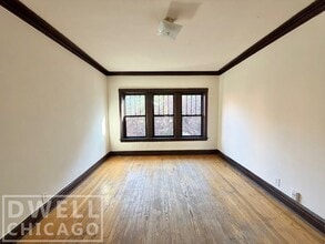 2510 N Kedzie Blvd, Unit 2520-2N in Chicago, IL - Building Photo - Building Photo