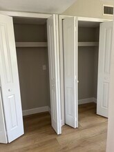 16251 Dublin Cir, Unit Sanibel Way in Ft. Myers, FL - Foto de edificio - Building Photo