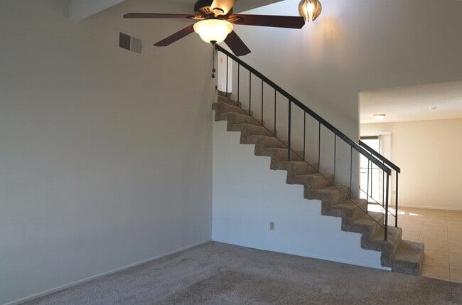 6087 Montecito Cir in Palm Springs, CA - Building Photo - Building Photo