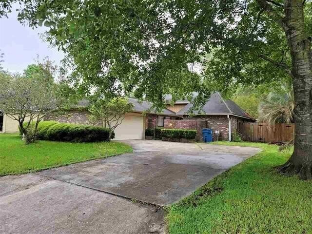 6360 Forest Trail Cir in Beaumont, TX - Building Photo