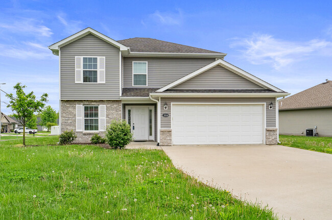 property at 1814 Hatton Dr