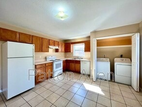 8 Zell Ln in Weaverville, NC - Building Photo - Building Photo