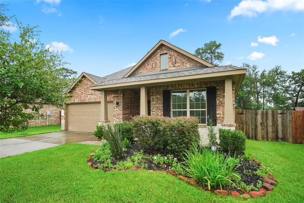 3227 Discovery Ln in Conroe, TX - Foto de edificio