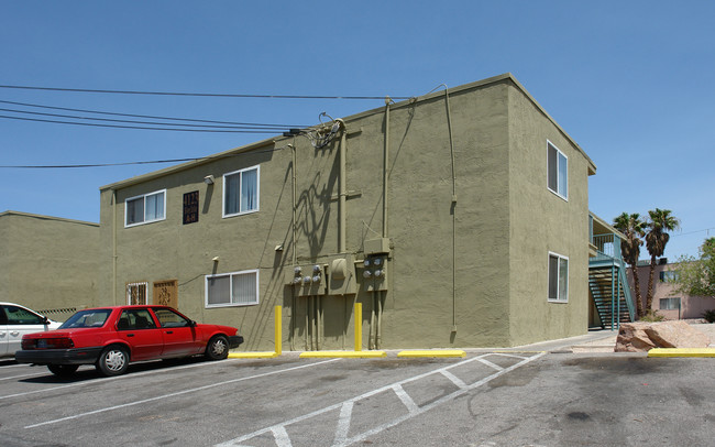 4123 Silver Dollar Ave in Las Vegas, NV - Building Photo - Building Photo