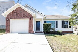 1302 Tonya Dr in La Vergne, TN - Building Photo