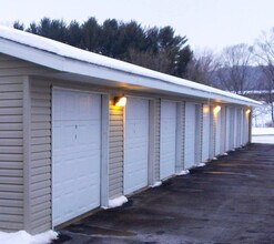 801 Borden Rd in Boscobel, WI - Building Photo - Building Photo