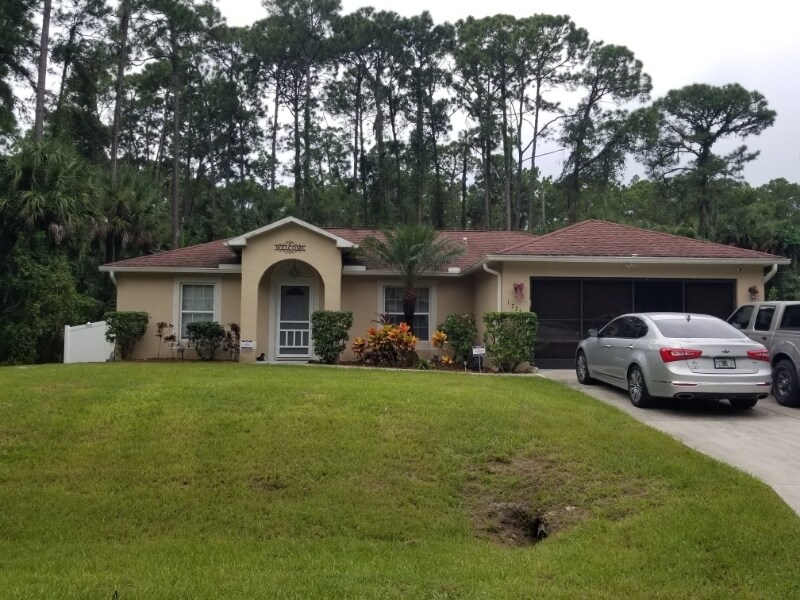 17351 Metcalf Ave in Port Charlotte, FL - Building Photo