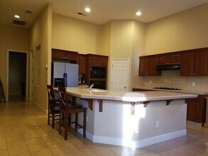 5697 W Birch Ave in Fresno, CA - Building Photo - Building Photo