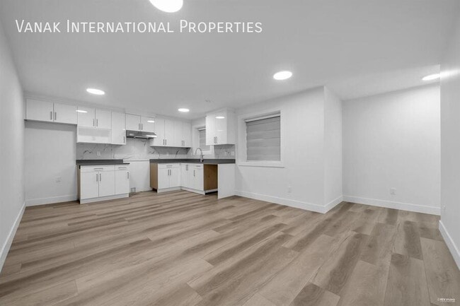 5238-5236 6 Ave in Delta, BC - Building Photo - Building Photo