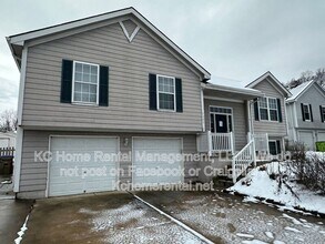 7307 Rymeg Cir in Belton, MO - Building Photo - Building Photo