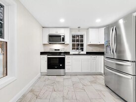 41 Lotts Dr, Unit 2 in Windham, ME - Building Photo