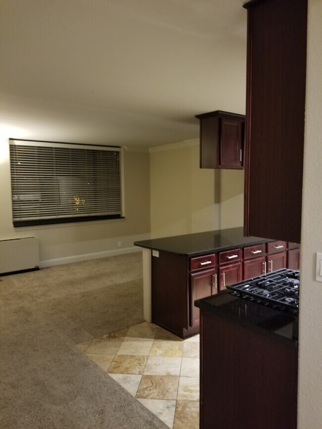 700 E 8th St in Kansas City, MO - Building Photo - Building Photo